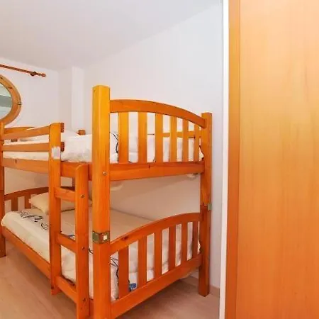 Con Plaza De Parking Y Piscina Comunitaria * Roses