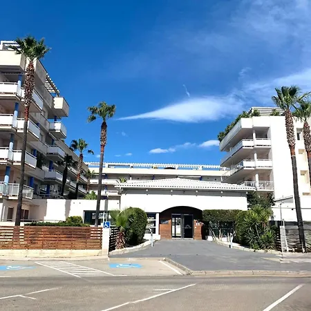 Con Plaza De Parking Y Piscina Comunitaria Roses